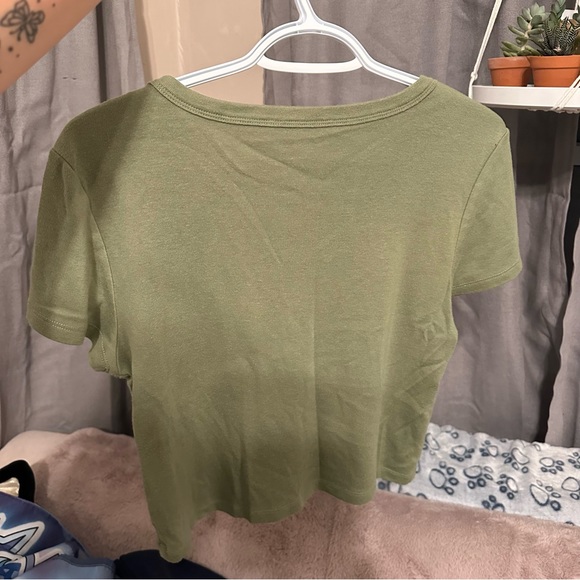 Olive Green Baby Tee • American Eagle • XL - Picture 3 of 3